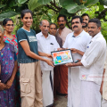 ഉമ്മന്‍ ചാണ്ടി ചാരിറ്റബിള്‍ സെന്ററിന്റെ അനുമോദനം അബിത അനിലിന്