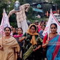 രാഹുല്‍ മാങ്കൂട്ടത്തിനെതിരെ പ്രതിഷേധവുമായി മഹിളാ അസോസിയേഷന്‍