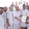 ന്യൂമാഹിയിലെ കോൺഗ്രസ് നേതാവ് കെ.എം പ്രഭാകരന്റെ കുടുംബത്തിന് സ്ഥലം കൈമാറി*