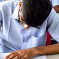 തലശേരിയിൽ പരീക്ഷക്ക് ചോദ്യപേപ്പർ മാറി നൽകി ; ഒൻപതാം ക്ലാസിലെ പരീക്ഷയ്ക്ക് നൽകിയത് എട്ടാം ക്ലാസിലെ ചോദ്യപേപ്പർ, പരീക്ഷ പലയിടത്തും വൈകി.