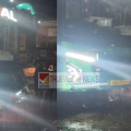 തലശ്ശേരി സംഗമം ജംഗ്ഷനിൽ അപകടം തുടർക്കഥ ;  ചൊവ്വാഴ്ച പുലർച്ചെ  ചരക്ക് ലോറിഅപകടത്തിൽ പെട്ടതിന് പിന്നാലെ മണിക്കൂറുകൾക്കകം   അർധ രാത്രിയോടെ ടൂറിസ്റ്റ് ബസും അപകടത്തിൽ പെട്ടു.