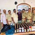 ഇലക്ഷൻ റിസൽട്ട് പ്രഖ്യാപനം കളറാക്കാൻ മദ്യക്കടത്ത് ; തലശേരിയിൽ 100 കുപ്പി മാഹി മദ്യവുമായി പയ്യന്നൂർ സ്വദേശികൾ പിടിയിൽ