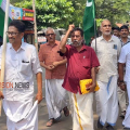 നിയുക്ത മുഖ്യമന്ത്രി വി ഡി സതീശന് അഭിവാദ്യം അർപ്പിച്ച് പ്രകടനം നടത്തി