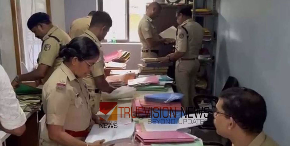അറസ്റ്റിന് പിന്നാലെ പരാതി പ്രവാഹം! വടകര കടത്തനാട് കോ-ഓപ്പ് തട്ടിപ്പിൽ പുതിയ 2 കേസുകൾ കൂടി