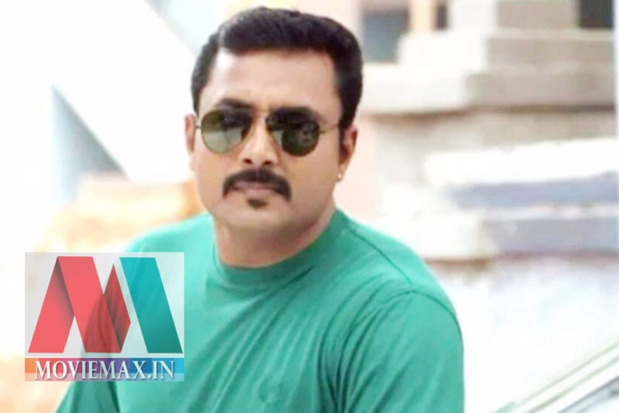 ജനപ്രിയ സീരിയൽ താരം  ശബരീനാഥ് ഇനിയൊരോർമ്മ 