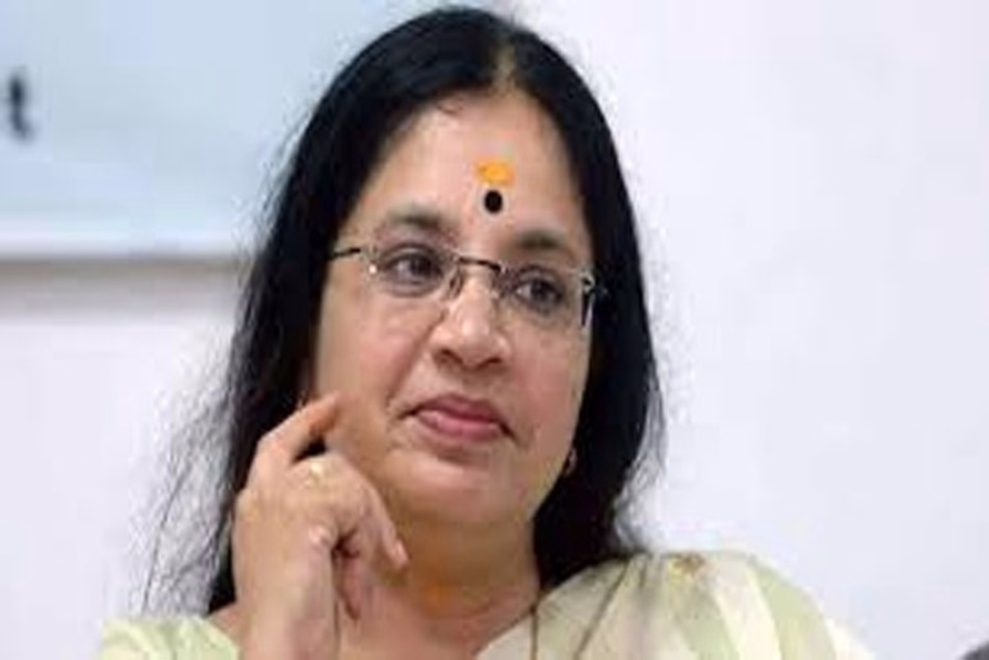 'തീയായി നിങ്ങൾ ഉള്ളടത്തോളം കാലം ബോംബായി ഞാനും ഇവിടെയുണ്ടാകും'; - ; പൊളി ഫിറോസിന്  ഭാഗ്യലക്ഷ്മിയുടെ മറുപടി 