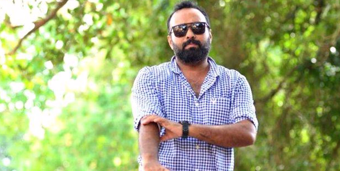 പൃഥ്വിരാജിനോട് നന്ദിയുണ്ട്, ഇല്ലെങ്കില്‍ ഞാന്‍ ഒറ്റപ്പെട്ടു പോയേനെ: 'ബ്രോ ഡാഡി'യെ കുറിച്ച്‌ ഒമര്‍ ലുലു