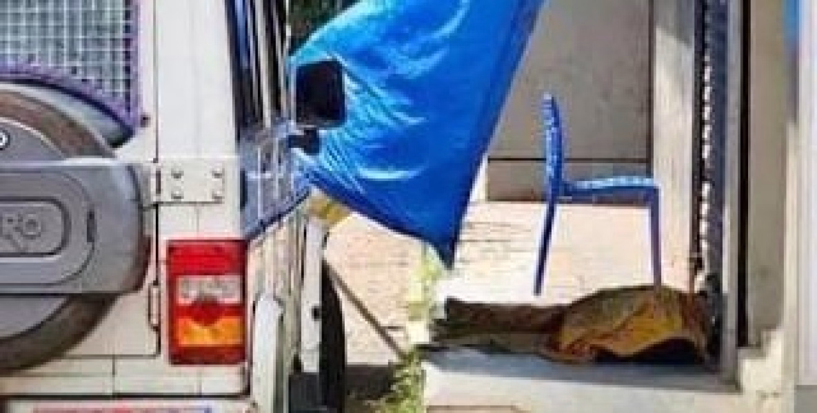 കണ്ണൂരിൽ കടവരാന്തയിൽ സ്ത്രീയെ  മരിച്ച നിലയിൽ കണ്ടെത്തിയ സംഭവം   കൊലപാതകം ; പ്രതി  കസ്റ്റഡിയിൽ