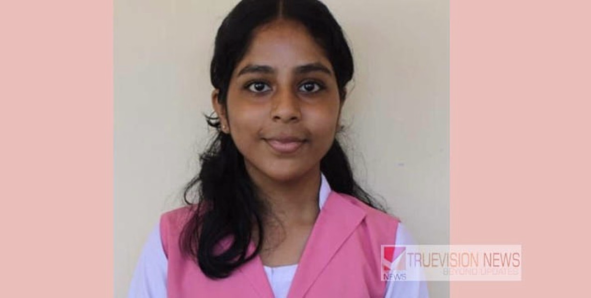 എസ്എസ് എൽസിയിൽ ഫുൾ എ പ്ലസ് ; ഒപ്പം അറബിയിലും തിളങ്ങി നിട്ടൂരെ വരേണ്യ