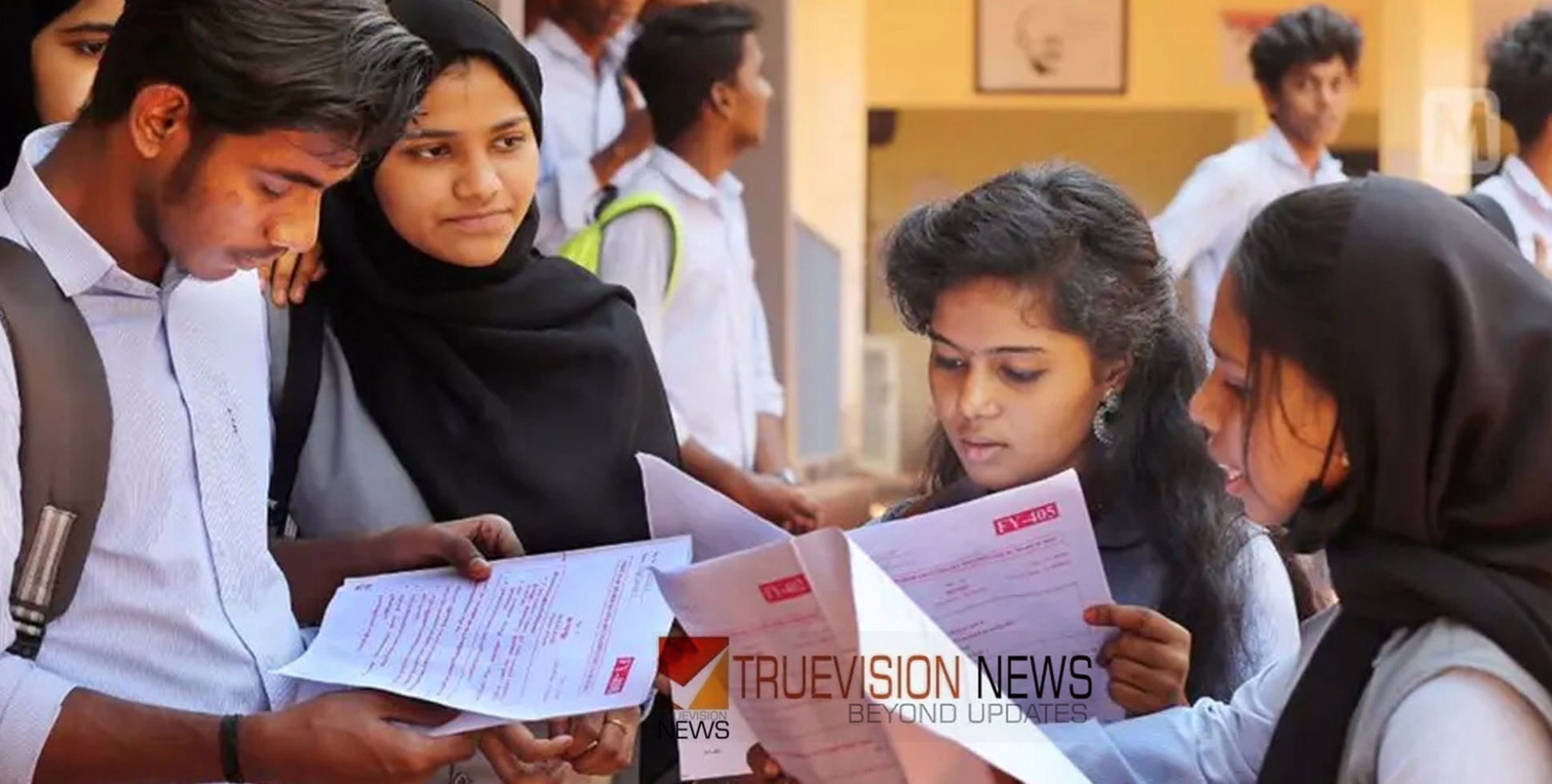 മലബാർ പ്ലസ് വൺ സീറ്റ് പ്രതിസന്ധിക്ക് താൽക്കാലിക ആശ്വാസം; 120 അധിക ബാച്ചുകൾ അനുവദിച്ച് സർക്കാർ ഉത്തരവ്